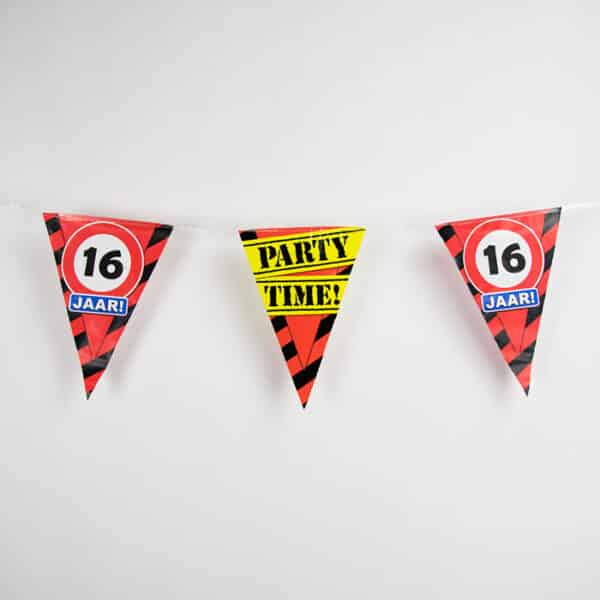 Vlaggenlijn 16 jaar verkeersbord