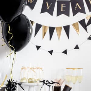 DIY Vlaggenlijn Goud en Zwart (13 cm) - 2,15m