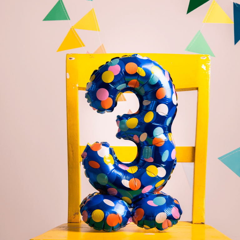 Staande cijfers lucht Colorful dots