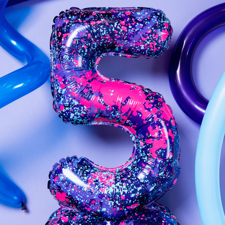 Staande cijfers lucht Splash