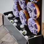 Donut decoratie grafsteen met verlichting (45 cm)