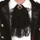 Zwart kanten Jabot
