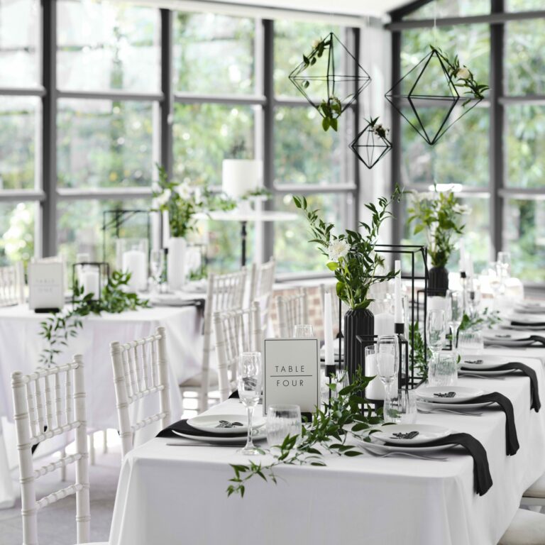 Black & White wedding