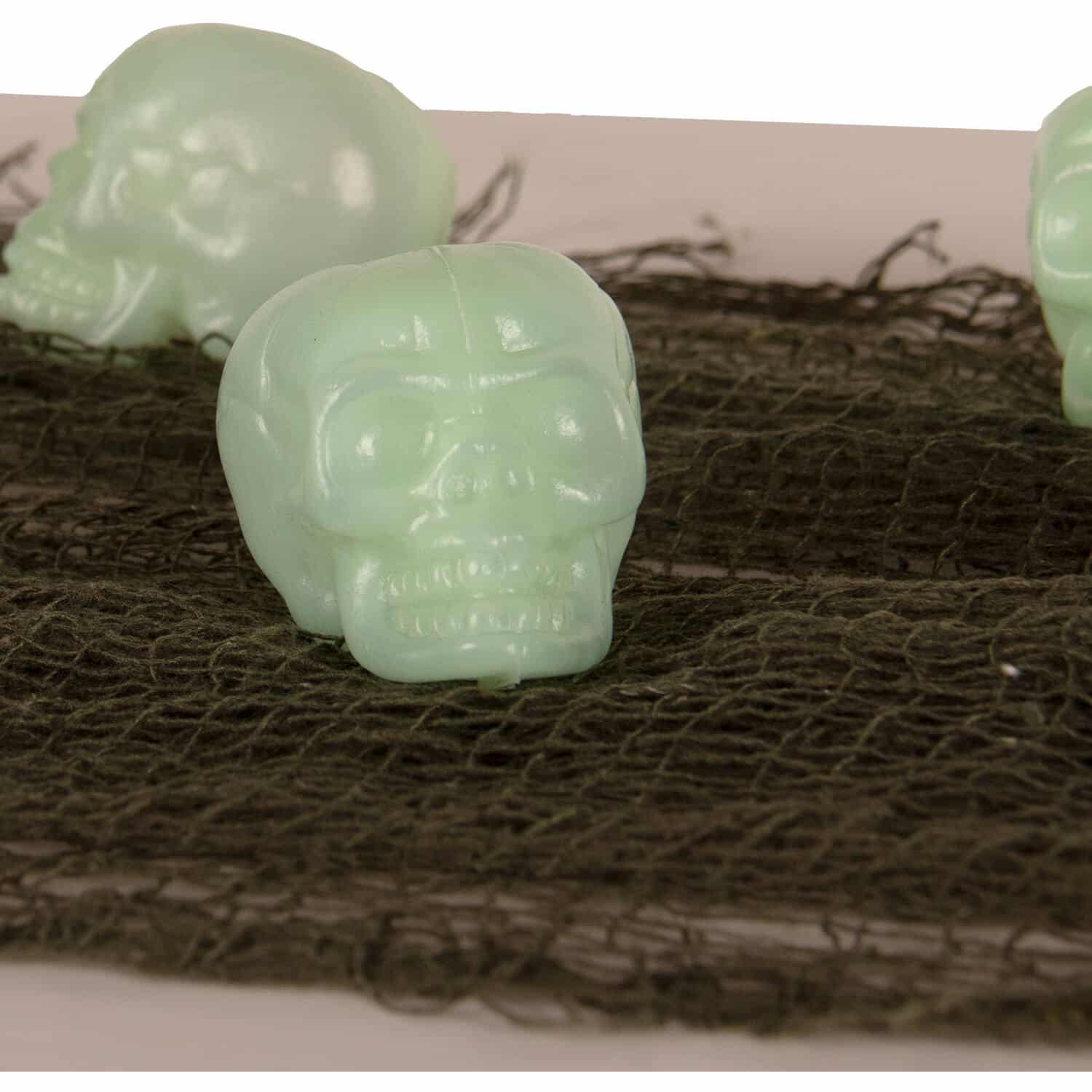Tafelloper - Happy Halloween detail schedel (geen glow in the dark) Tafelloper - Happy Halloween detail schedel (geen glow in the dark)